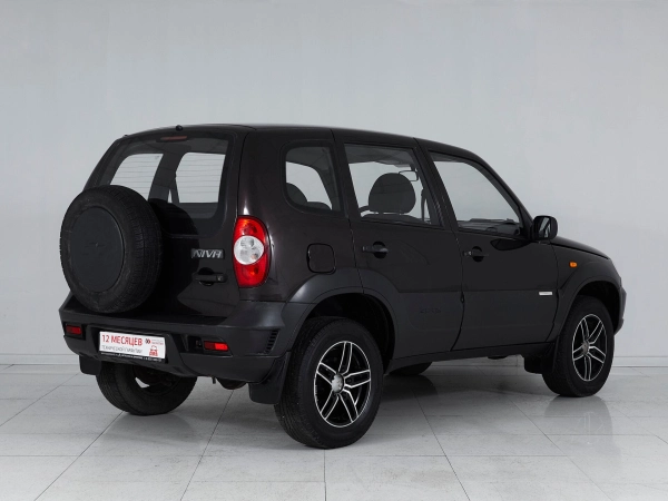 Chevrolet Niva, I Рестайлинг фото №6