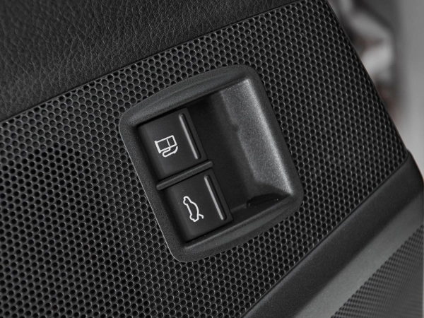 Volkswagen Passat CC, I Рестайлинг фото №14