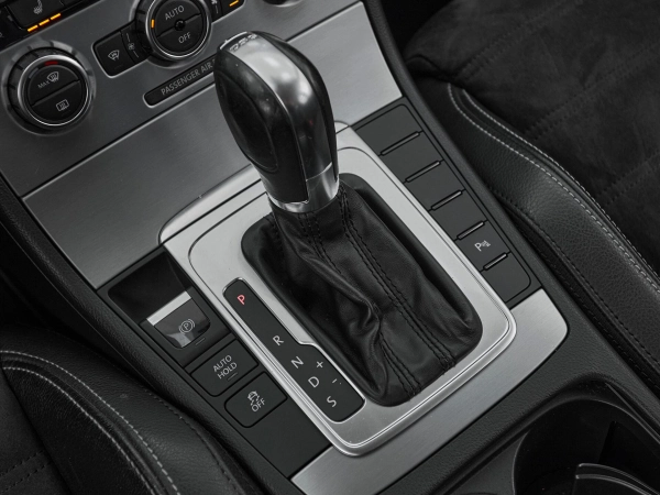 Volkswagen Passat CC, I Рестайлинг фото №18