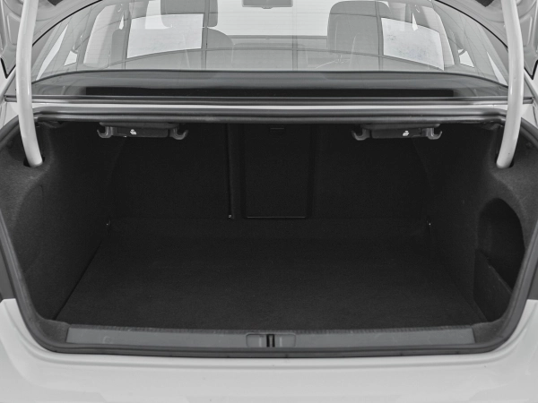 Volkswagen Passat CC, I Рестайлинг фото №22