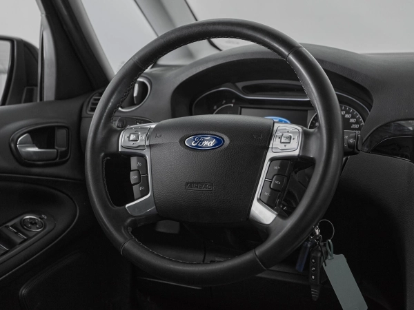 Ford Galaxy, II Рестайлинг фото №10