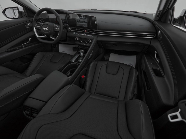Hyundai Elantra, VII (CN7) Рестайлинг фото №10