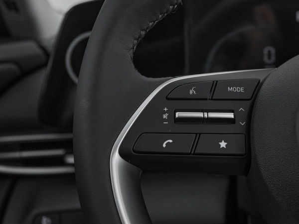 Hyundai Elantra, VII (CN7) Рестайлинг фото №14