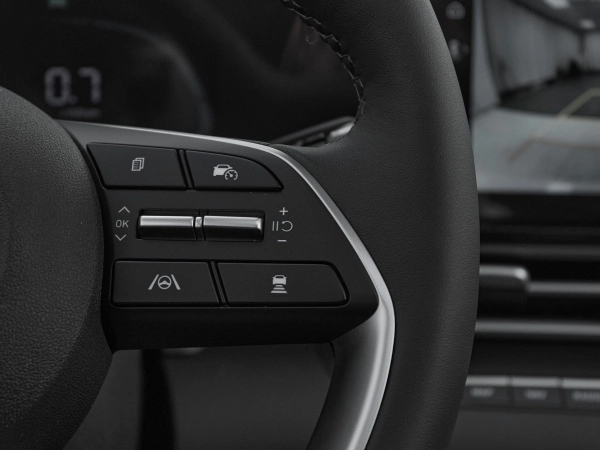 Hyundai Elantra, VII (CN7) Рестайлинг фото №15