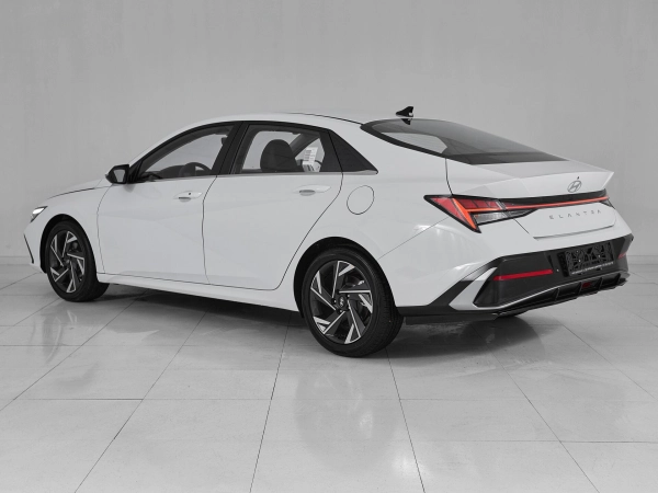 Hyundai Elantra, VII (CN7) Рестайлинг фото №4