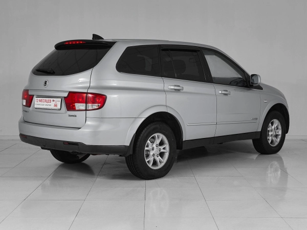 SsangYong Kyron, I Рестайлинг фото №6