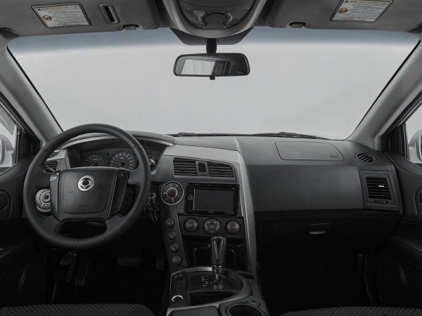 SsangYong Kyron, I Рестайлинг фото №8