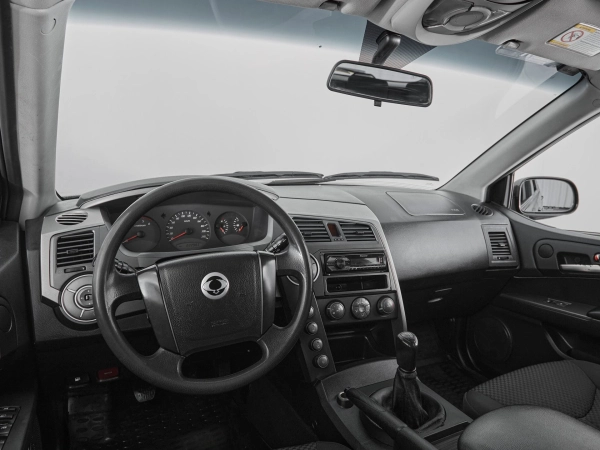 SsangYong Kyron, I Рестайлинг фото №7