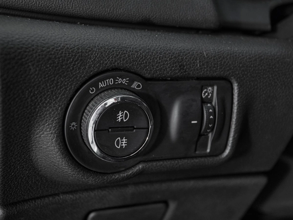 Opel Astra, J Рестайлинг фото №13