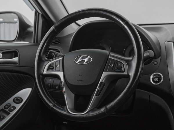 Hyundai Solaris, I Рестайлинг фото №10