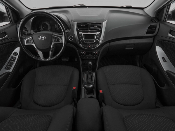 Hyundai Solaris, I Рестайлинг фото №8