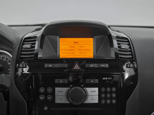 Opel Zafira, C фото №15