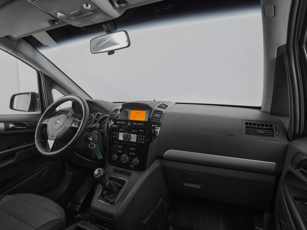 Opel Zafira, C фото №9