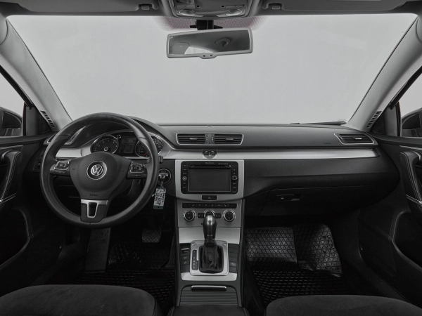 Volkswagen Passat, B7 фото №8