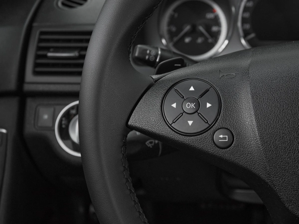 Mercedes-Benz C-Класс, III (W204) фото №11