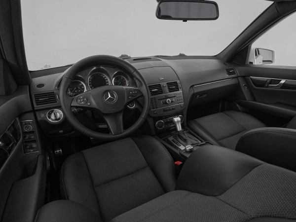 Mercedes-Benz C-Класс, III (W204) фото №7