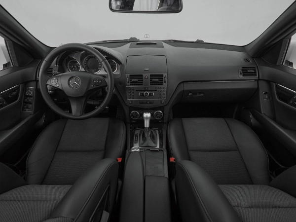 Mercedes-Benz C-Класс, III (W204) фото №8
