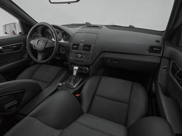 Mercedes-Benz C-Класс, III (W204) фото №9