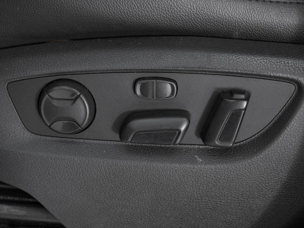 Volkswagen Touareg, II фото №15