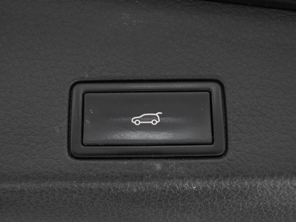 Volkswagen Touareg, II фото №23