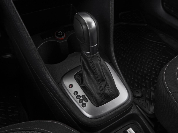 Volkswagen Polo, V Рестайлинг фото №13
