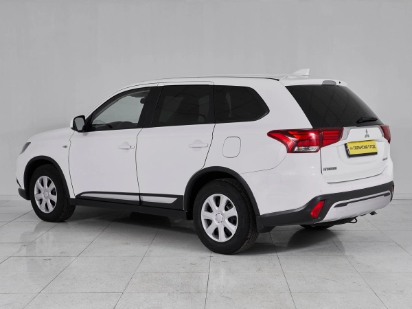 Mitsubishi Outlander, III Рестайлинг 3 фото №4