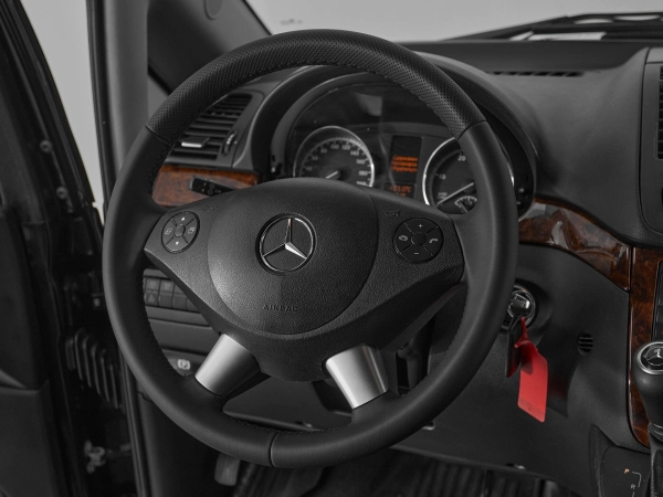Mercedes-Benz Viano, I (W639) Рестайлинг фото №7