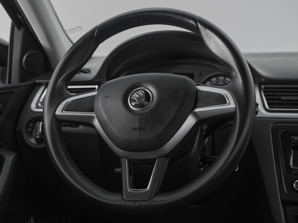 Skoda Rapid, I фото №10
