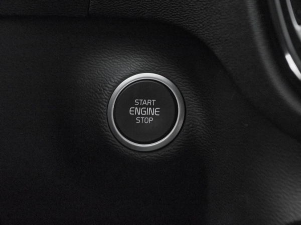Volvo XC40, I фото №14