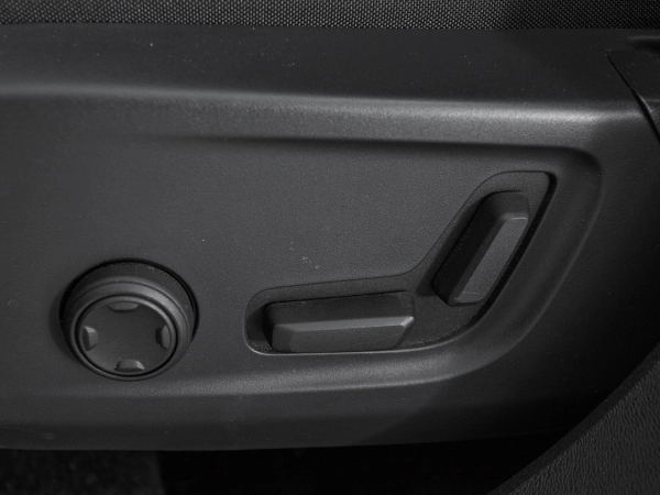 Volvo XC40, I фото №15