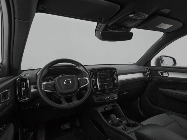 Volvo XC40, I фото №7