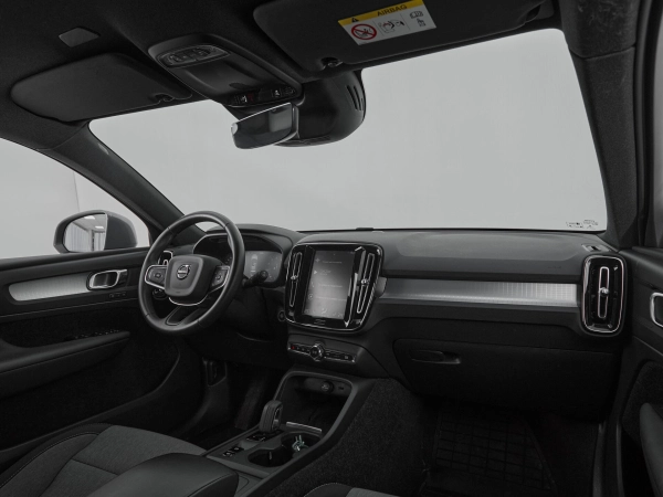 Volvo XC40, I фото №9