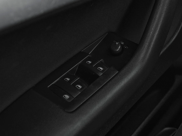 Audi A3, II (8P) Рестайлинг 2 фото №13