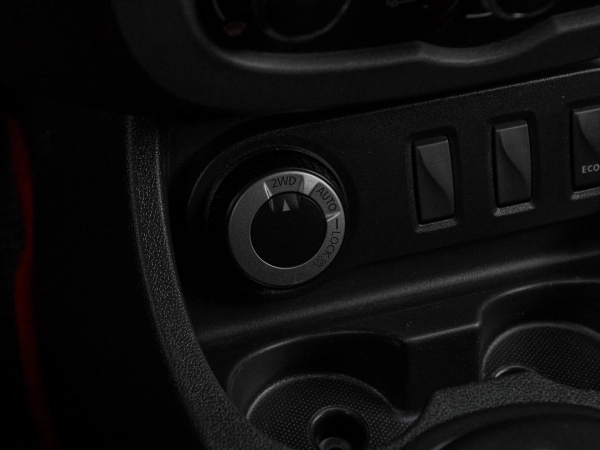 Renault Duster, I Рестайлинг фото №15