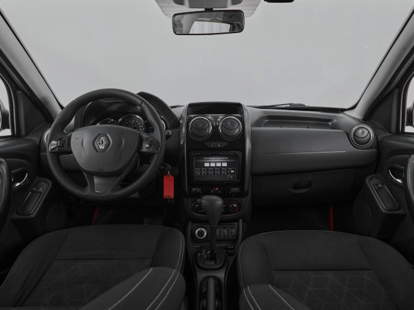 Renault Duster, I Рестайлинг фото №8
