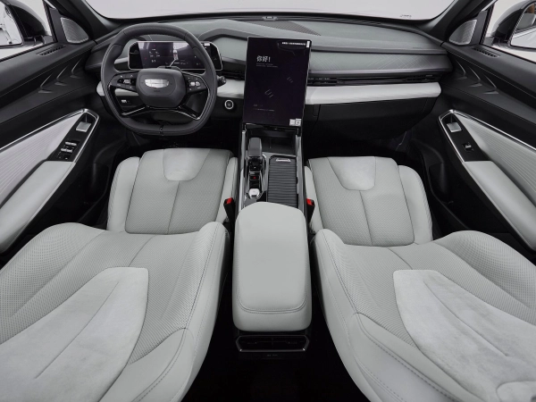 Geely Atlas, II фото №8