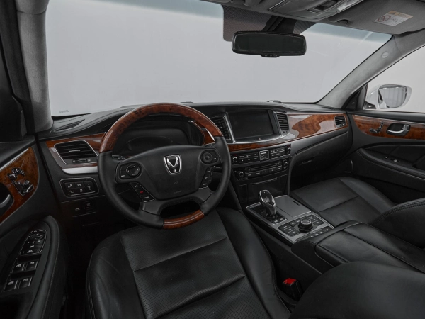 Hyundai Equus, II Рестайлинг фото №10
