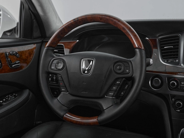 Hyundai Equus, II Рестайлинг фото №11