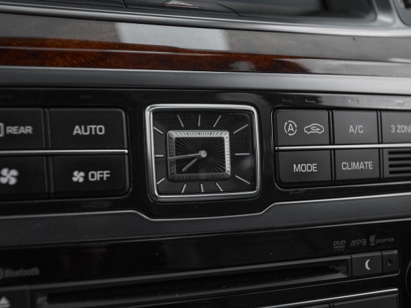 Hyundai Equus, II Рестайлинг фото №24