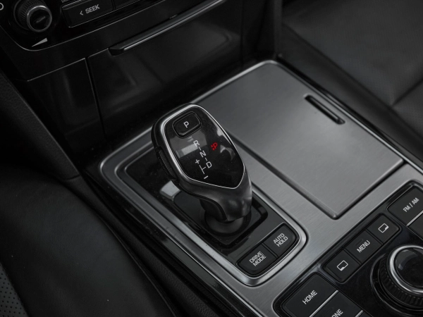 Hyundai Equus, II Рестайлинг фото №26