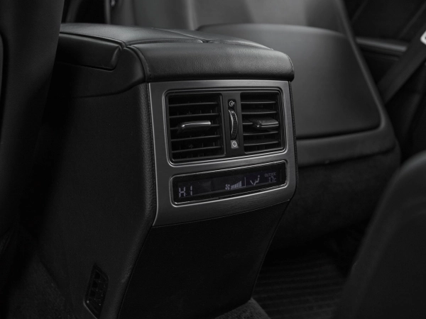 Hyundai Equus, II Рестайлинг фото №31