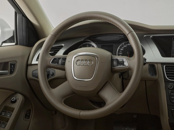Audi A4, IV (B8) фото №10