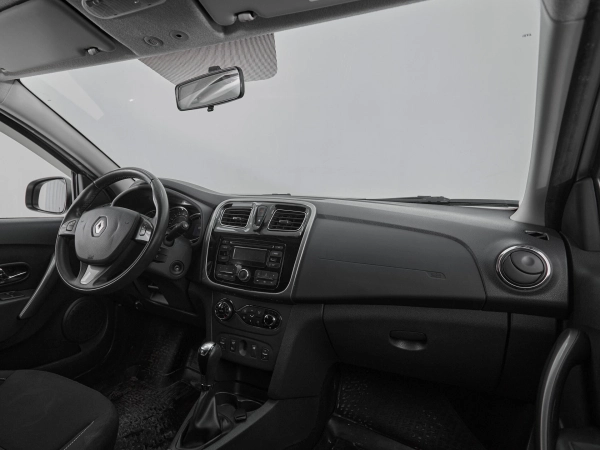 Renault Sandero, II фото №9