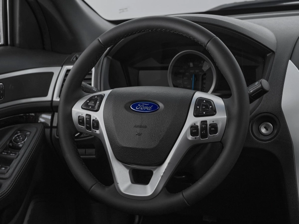 Ford Explorer, V фото №11