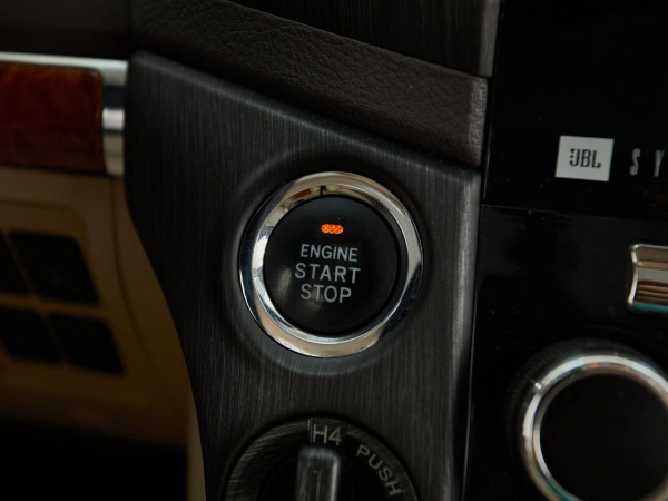 Toyota Land Cruiser, 200 Series Рестайлинг 1 фото №14