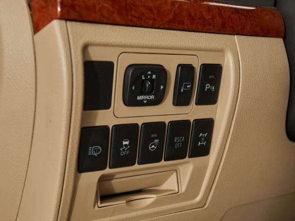 Toyota Land Cruiser, 200 Series Рестайлинг 1 фото №21