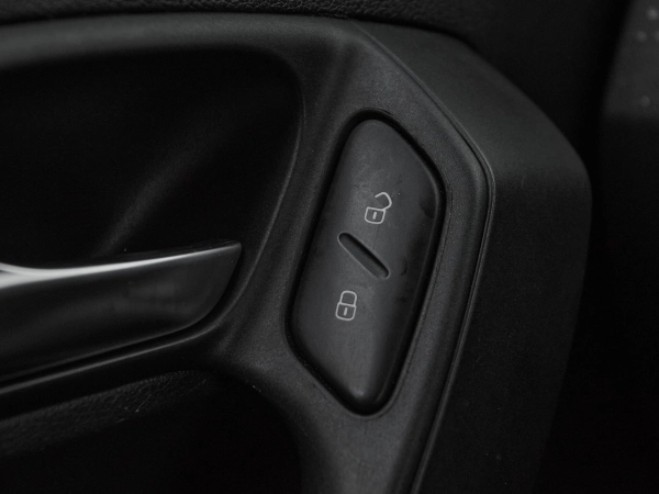 Volkswagen Polo, V Рестайлинг фото №11