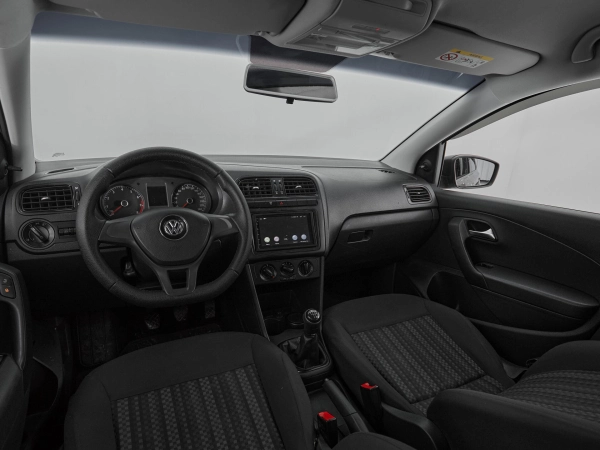 Volkswagen Polo, V Рестайлинг фото №7