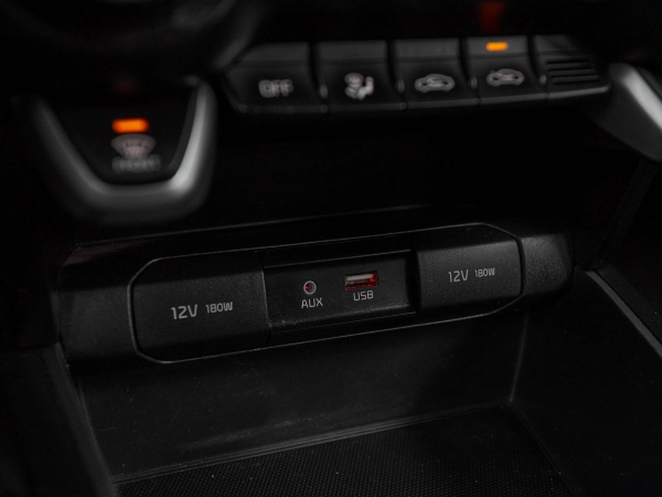 Kia Rio, IV фото №16