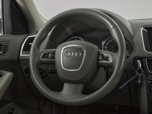 Audi Q5, I (8R) фото №11